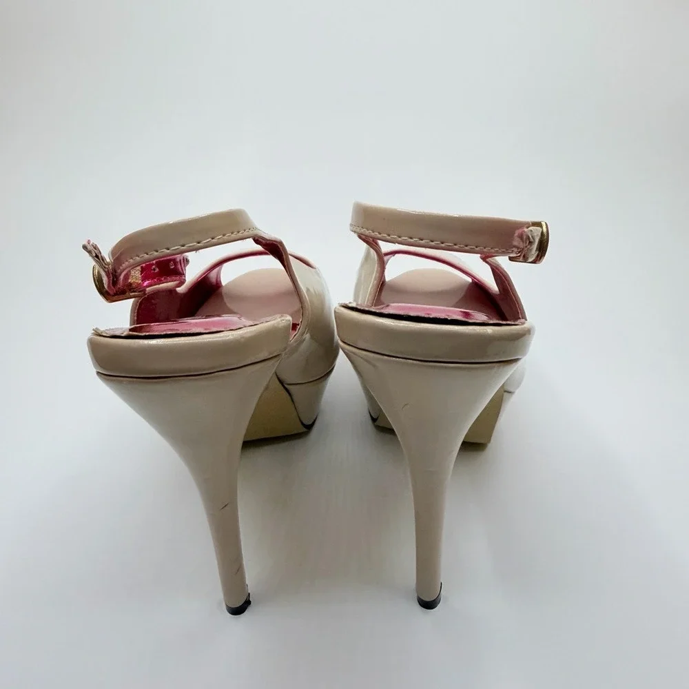 Johnathan Kayne beautiful platform